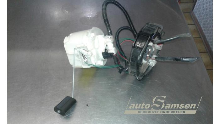 Gebruikte Tank element Pomp Ford Focus 1 1.4 16V Prijs € 50,00 Margeregeling aangeboden door Auto Samsen B.V.