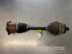 Gebruikte Cardanas links-voor (VWA) Seat Alhambra (7V8/9) 2.8 V6 24V 4 Prijs € 75,00 Margeregeling aangeboden door Auto Samsen B.V.