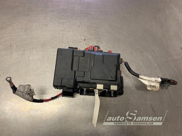 Gebruikte Start/Stop computer Volvo V70 (BW) 2.0 D3 20V Prijs € 150,00 Margeregeling aangeboden door Auto Samsen B.V.