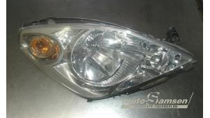 Gebruikte Koplamp rechts Suzuki Splash 1.2 VVT 16V Prijs € 60,00 Margeregeling aangeboden door Auto Samsen B.V.