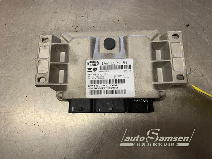 Gebruikte Computer Motormanagement Peugeot 307 CC (3B) 2.0 16V Prijs € 75,00 Margeregeling aangeboden door Auto Samsen B.V.