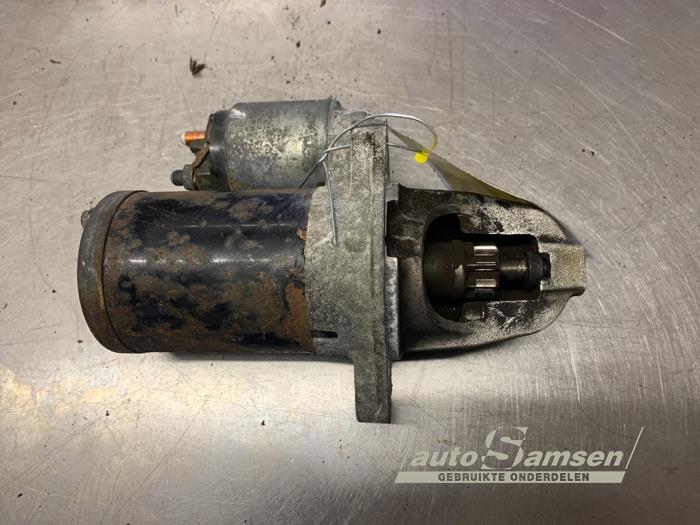 Gebruikte Startmotor Mitsubishi Colt (Z2/Z3) 1.1 12V Prijs € 40,00 Margeregeling aangeboden door Auto Samsen B.V.