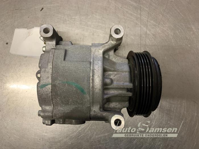 Gebruikte Pomp Airco Fiat Panda (169) 1.2 Fire Prijs € 50,00 Margeregeling aangeboden door Auto Samsen B.V.
