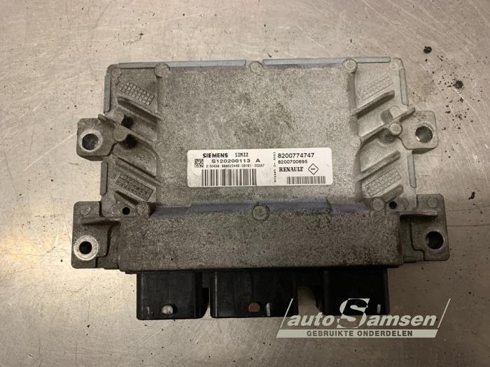 Gebruikte Computer Motormanagement Renault Twingo II (CN) 1.2 Prijs € 75,00 Margeregeling aangeboden door Auto Samsen B.V.