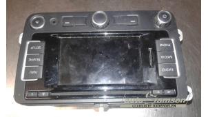 Gebruikte Radio Volkswagen Polo V (6R) 1.2 TDI 12V BlueMotion Prijs € 200,00 Margeregeling aangeboden door Auto Samsen B.V.