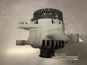 Gebruikte Dynamo Toyota Corolla Verso (R10/11) 1.6 16V VVT-i Prijs € 50,00 Margeregeling aangeboden door Auto Samsen B.V.