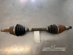 Gebruikte Aandrijfas links-voor Alfa Romeo MiTo (955) 1.3 JTDm 16V Eco Prijs € 75,00 Margeregeling aangeboden door Auto Samsen B.V.