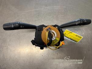 Gebruikte Licht + Raw Schakelaar Alfa Romeo MiTo (955) 1.3 JTDm 16V Eco Prijs € 75,00 Margeregeling aangeboden door Auto Samsen B.V.