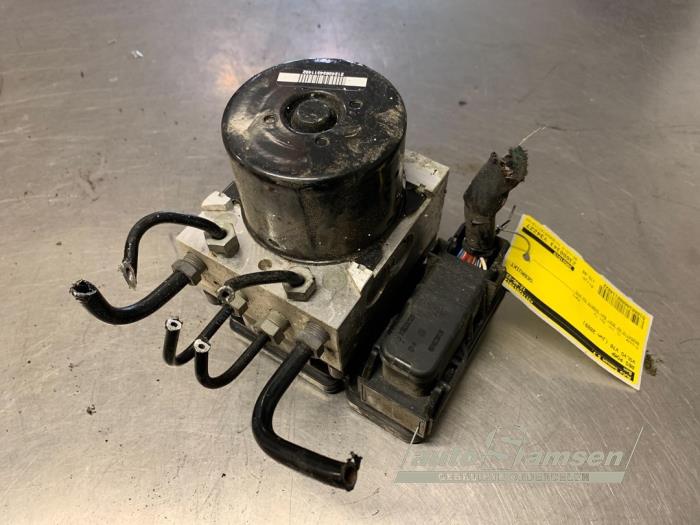 Gebruikte ABS Pomp Volvo V70 (BW) 2.5 T 20V Prijs € 175,00 Margeregeling aangeboden door Auto Samsen B.V.