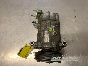 Gebruikte Aircopomp Peugeot 206+ (2L/M) 1.1 XR,XS Prijs € 50,00 Margeregeling aangeboden door Auto Samsen B.V.