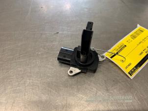 Gebruikte Luchthoeveelheidsmeter Toyota RAV4 (A3) 2.0 16V VVT-i 4x4 Prijs € 75,00 Margeregeling aangeboden door Auto Samsen B.V.