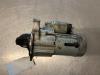 Startmotor van een Toyota Yaris II (P9) 1.33 16V Dual VVT-I 2010