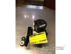 Gebruikte ABS Pomp Volvo V60 I (FW/GW) 1.6 DRIVe Prijs € 250,00 Margeregeling aangeboden door Auto Samsen B.V.