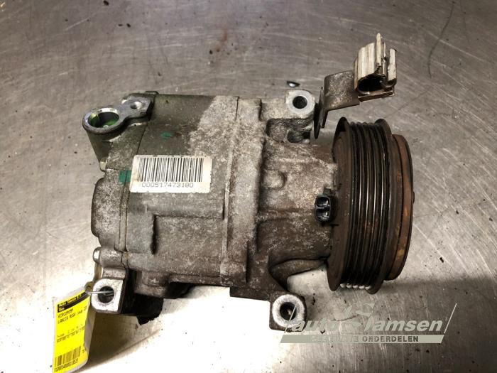 Gebruikte Aircopomp Lancia Musa 1.4 16V Prijs € 75,00 Margeregeling aangeboden door Auto Samsen B.V.