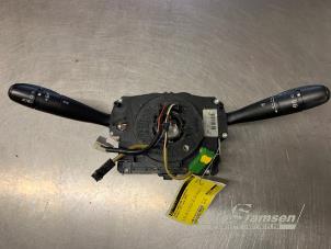 Gebruikte Combischakelaar Stuurkolom Peugeot 207/207+ (WA/WC/WM) 1.4 16V VTi Prijs € 50,00 Margeregeling aangeboden door Auto Samsen B.V.