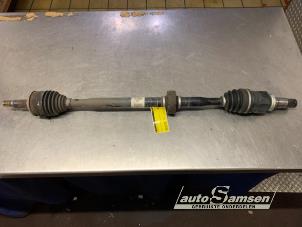 Gebruikte Steekas rechts-voor Toyota Auris Touring Sports (E18) 1.8 16V Hybrid Prijs € 125,00 Margeregeling aangeboden door Auto Samsen B.V.