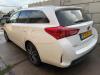 Velgen set + banden van een Toyota Auris Touring Sports (E18) 1.8 16V Hybrid 2014