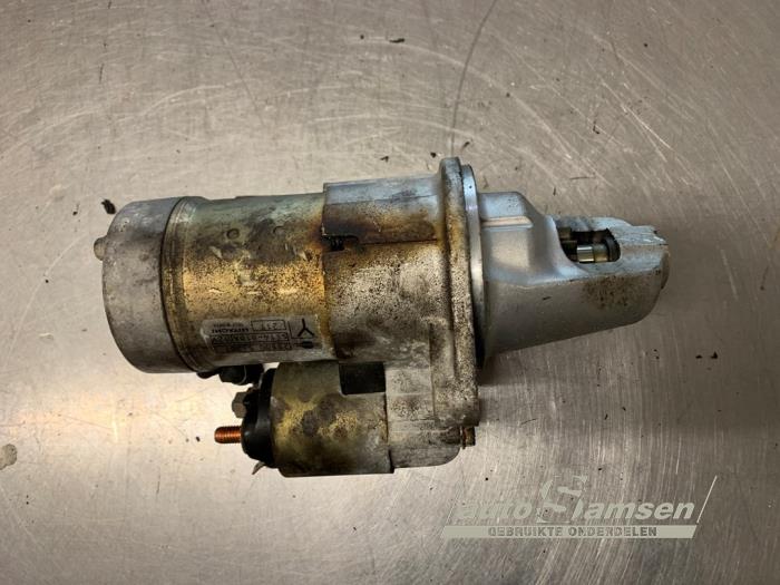 Gebruikte Startmotor Nissan Almera Tino (V10M) 2.0 16V CVT Prijs € 40,00 Margeregeling aangeboden door Auto Samsen B.V.