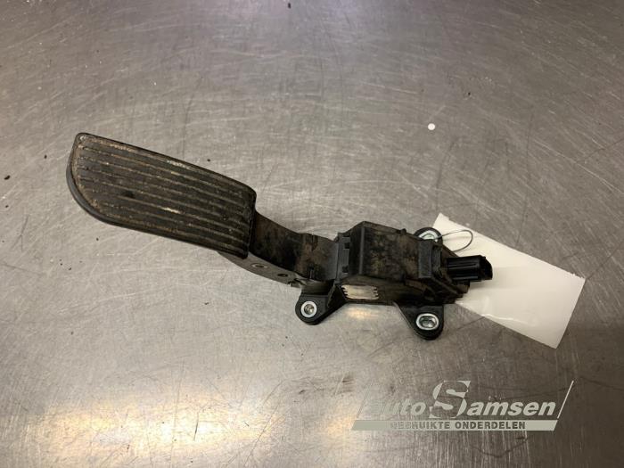 Gebruikte Gaspedaal module Peugeot 108 1.0 12V Prijs € 75,00 Margeregeling aangeboden door Auto Samsen B.V.