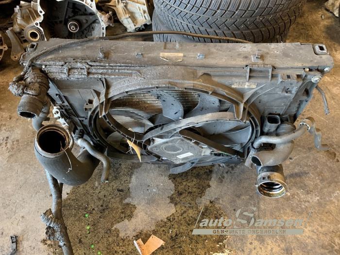 Gebruikte Airco Radiateur BMW 3 serie Gran Turismo (F34) 330d xDrive 3.0 24V Prijs € 150,00 Margeregeling aangeboden door Auto Samsen B.V.