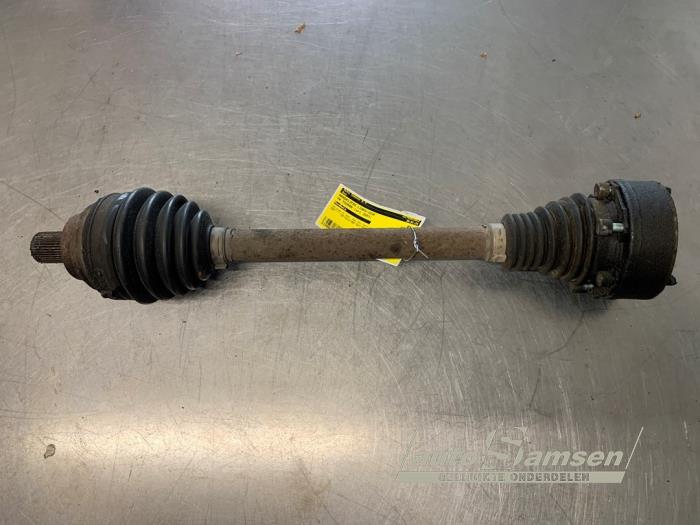 Gebruikte Steekas links-voor Volkswagen Touran (1T1/T2) 1.6 FSI 16V Prijs € 50,00 Margeregeling aangeboden door Auto Samsen B.V.