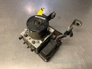 Gebruikte ABS Pomp Ford C-Max (DXA) 1.6 TDCi 16V Prijs € 125,00 Margeregeling aangeboden door Auto Samsen B.V.