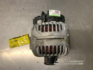 Gebruikte Alternator Mercedes CLK (C209) 2.6 240 V6 18V Prijs € 75,00 Margeregeling aangeboden door Auto Samsen B.V.