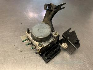 Gebruikte ABS Pomp Dacia Sandero I (BS) 1.4 Prijs € 75,00 Margeregeling aangeboden door Auto Samsen B.V.