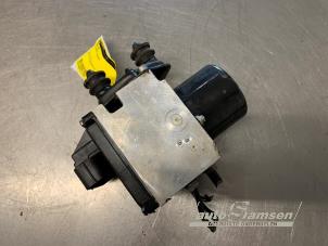 Gebruikte ABS Pomp Volkswagen Passat CC (357) 1.8 TSI 16V Prijs € 100,00 Margeregeling aangeboden door Auto Samsen B.V.