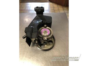 Gebruikte Servopomp Peugeot 206+ (2L/M) 1.1 XR,XS Prijs € 75,00 Margeregeling aangeboden door Auto Samsen B.V.