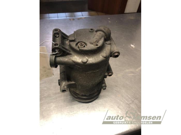 Gebruikte Pomp Airco Volvo S40 (MS) 1.8 16V Prijs € 75,00 Margeregeling aangeboden door Auto Samsen B.V.