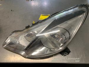 Gebruikte Linker Koplamp Citroen C3 (SC) 1.2 VTi 82 12V Prijs € 100,00 Margeregeling aangeboden door Auto Samsen B.V.