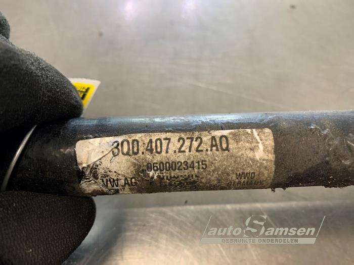 Aandrijfas rechts-voor van een Volkswagen Passat (3G2) 1.4 TSI 16V 2017