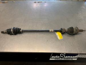 Gebruikte Aandrijfas rechts-voor Opel Agila (B) 1.0 12V Prijs € 50,00 Margeregeling aangeboden door Auto Samsen B.V.