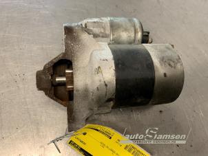 Gebruikte Startmotor Renault Twingo II (CN) 1.2 16V Prijs € 40,00 Margeregeling aangeboden door Auto Samsen B.V.