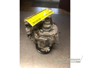 Gebruikte Aircopomp Opel Agila (B) 1.0 12V Prijs € 100,00 Margeregeling aangeboden door Auto Samsen B.V.