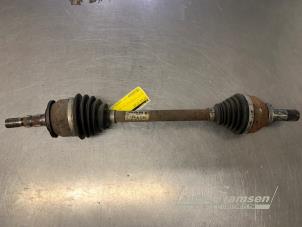 Gebruikte Cardanas links-voor (VWA) Opel Astra K Sports Tourer 1.4 Turbo 16V Prijs € 100,00 Margeregeling aangeboden door Auto Samsen B.V.