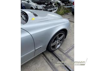 Gebruikte Scherm rechts-voor Mercedes E (W211) 3.0 E-280 V6 24V Prijs € 75,00 Margeregeling aangeboden door Auto Samsen B.V.