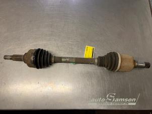 Gebruikte Aandrijfas links-voor Ford Transit Custom 2.0 TDCi 16V Eco Blue 105 Prijs € 150,00 Margeregeling aangeboden door Auto Samsen B.V.