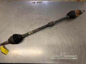 Gebruikte Aandrijfas rechts-voor Opel Meriva 1.4 Turbo 16V ecoFLEX Prijs € 75,00 Margeregeling aangeboden door Auto Samsen B.V.