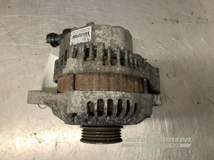 Gebruikte Dynamo Suzuki Swift (ZA/ZC/ZD1/2/3/9) 1.5 VVT 16V Prijs op aanvraag aangeboden door Auto Samsen B.V.