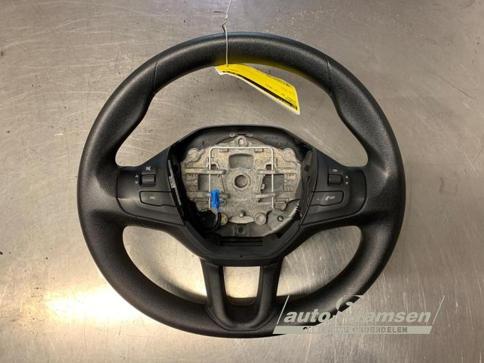 Stuurwiel van een Peugeot 208 I (CA/CC/CK/CL) 1.2 Vti 12V PureTech 82 2018