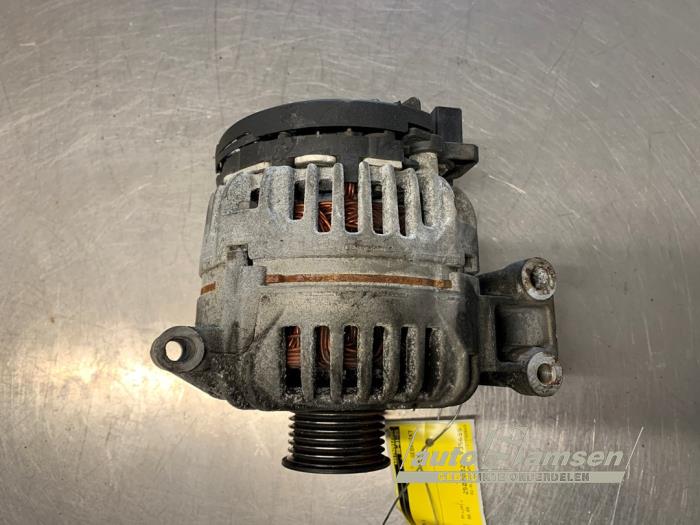 Gebruikte Alternator Austin Mini Open (R52) 1.6 16V Cooper Prijs € 50,00 Margeregeling aangeboden door Auto Samsen B.V.