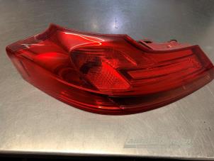 Gebruikte Achterlicht links Opel Insignia Country Tourer 2.0 CDTI 16V 130 ecoFLEX Prijs € 60,00 Margeregeling aangeboden door Auto Samsen B.V.