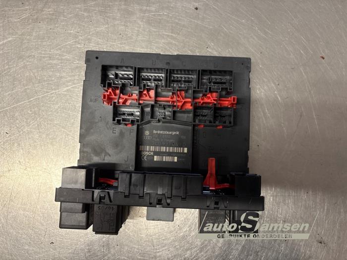 Gebruikte Module Bodycontrol Volkswagen Golf Plus (5M1/1KP) 1.6 FSI 16V Prijs € 40,00 Margeregeling aangeboden door Auto Samsen B.V.