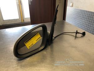 Gebruikte Spiegel Buiten links Opel Astra J Sports Tourer (PD8/PE8/PF8) 1.4 16V ecoFLEX Prijs € 60,00 Margeregeling aangeboden door Auto Samsen B.V.