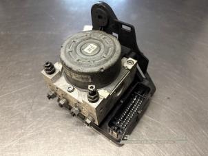 Gebruikte ABS Pomp Volkswagen Touran (5T1) 1.6 TDI Prijs € 200,00 Margeregeling aangeboden door Auto Samsen B.V.