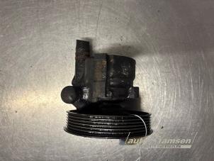 Gebruikte Servopomp Dacia Sandero I (BS) 1.6 Prijs € 75,00 Margeregeling aangeboden door Auto Samsen B.V.