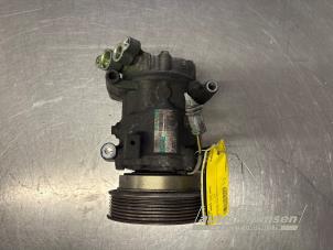 Gebruikte Aircopomp Renault Modus/Grand Modus (JP) 1.2 16V TCE 100 Prijs € 75,00 Margeregeling aangeboden door Auto Samsen B.V.