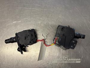 Gebruikte Combischakelaar Stuurkolom Renault Modus/Grand Modus (JP) 1.2 16V TCE 100 Prijs € 50,00 Margeregeling aangeboden door Auto Samsen B.V.